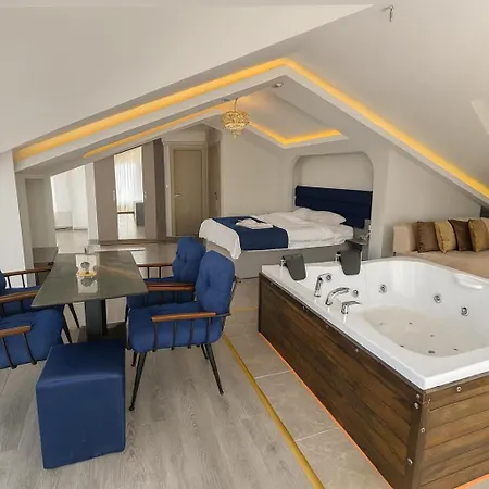 Reflection Of The Bosphorus Hotel